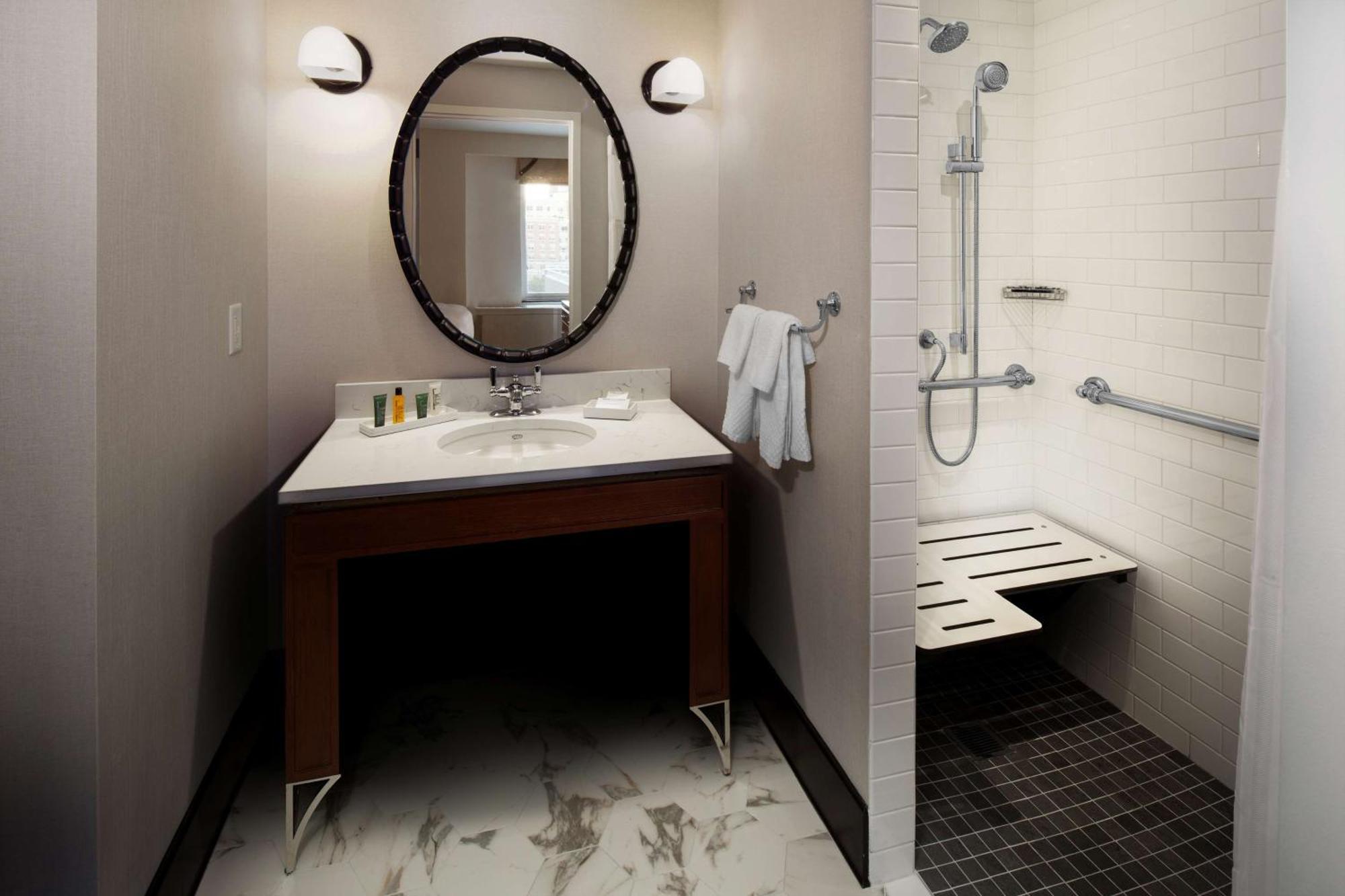 Hilton Brooklyn New York - Newly Renovated Hotel Exterior foto